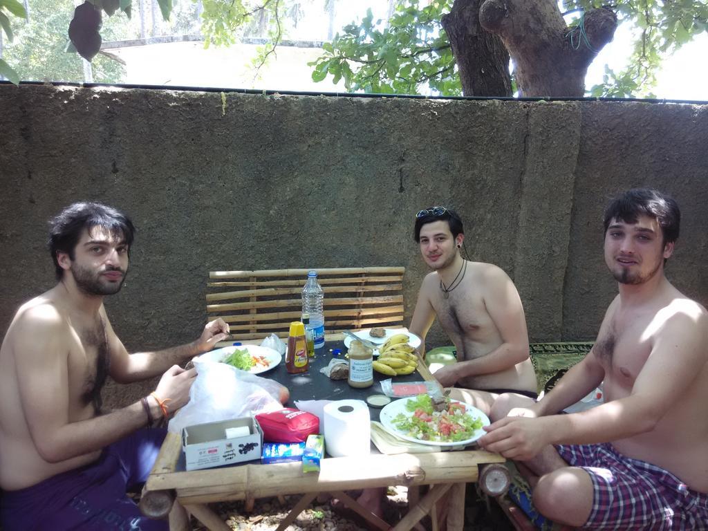 Hostel Bricks And Bamboo Anjuna
